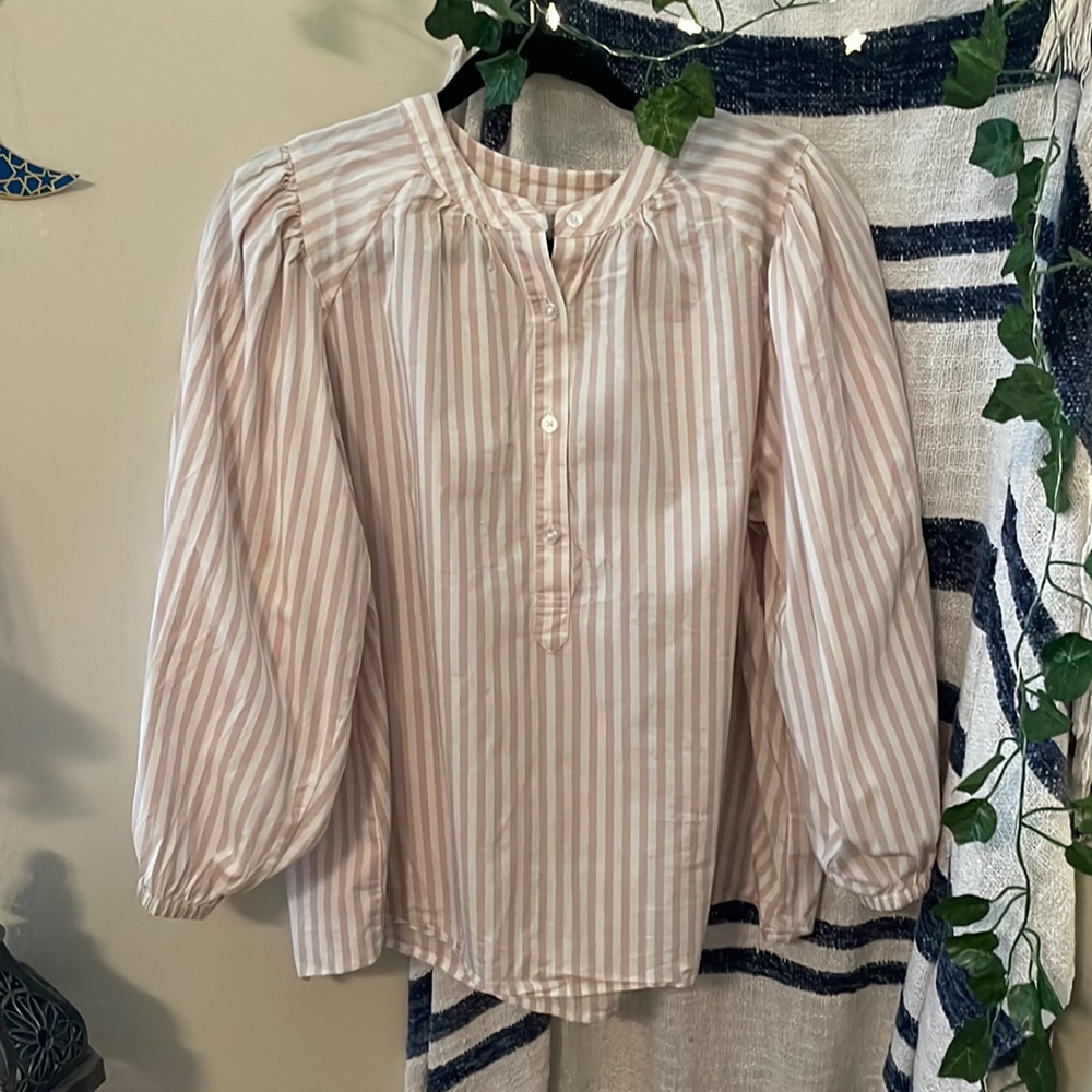 Candy-striped pink balloon-sleeved button up shirt
